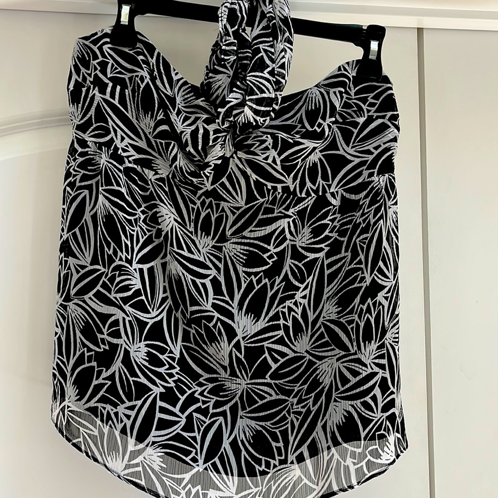 Ladies Ann Taylor Loft Sz 8 Halter Blouse